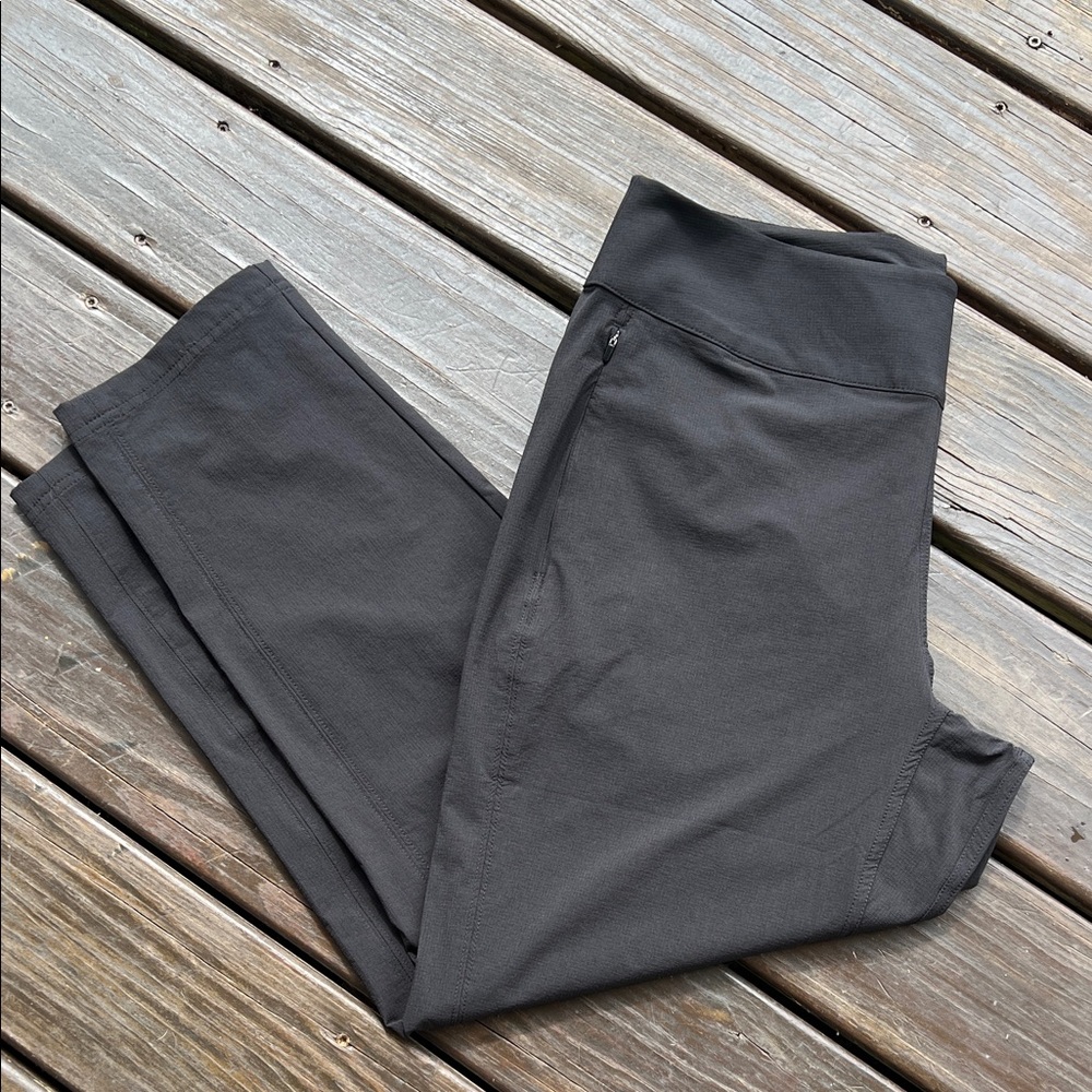 Orvis Wonder Ripstop Women’s Ankle Pants